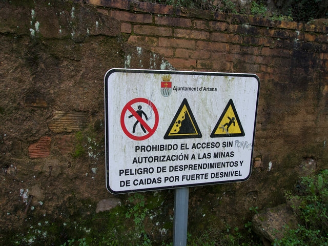 Precaución