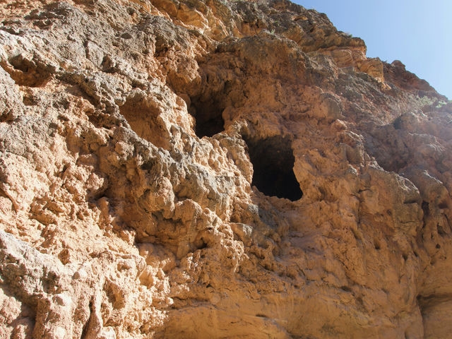 Cuevas de la Hoz